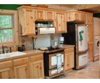 Kitchen Design with Pine Cabinets and the Good Options