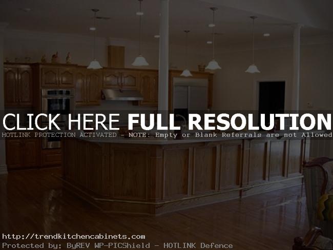 Traditional Kitchen Ideas with Light Oak Kitchen Cabinets